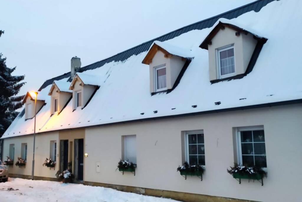 Apartman Atelier Vary V Nove Zrekonstruovanem Dome Karlsbad Exteriör bild
